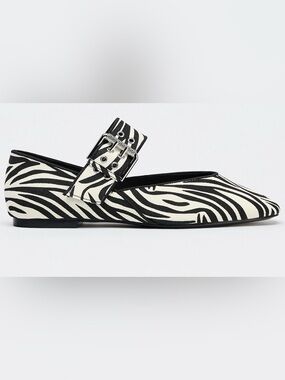 Zara Animal Print Women's Flats